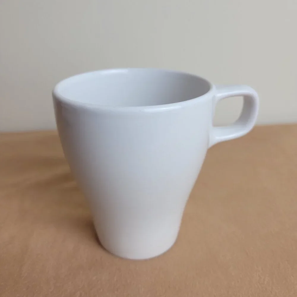 IKEA FÄRGRIK Mug White 8oz Retro Stackable Nesting Tapered Stoneware cup coffee.